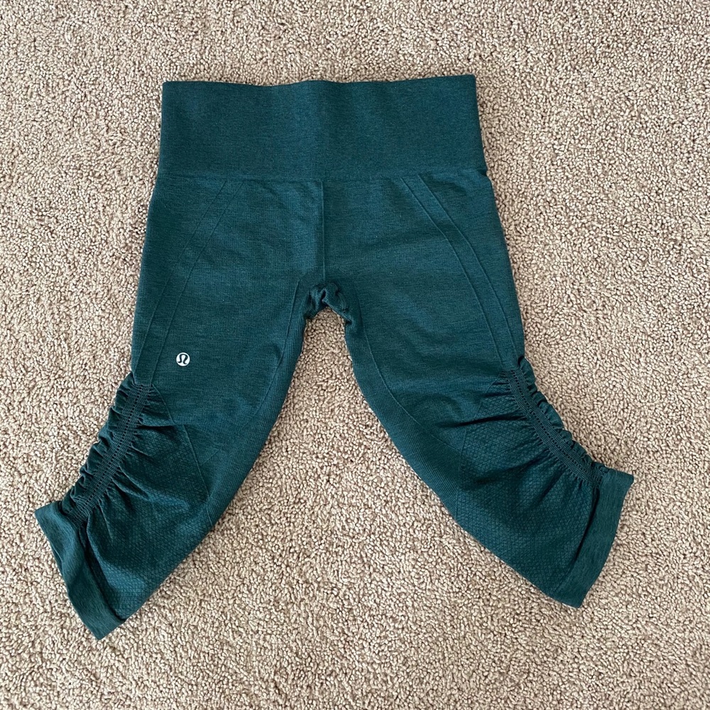 Lululemon scrunched pants - Capri leggings